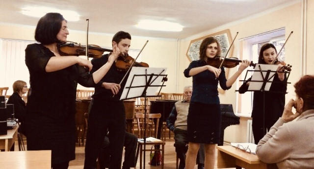 Ансамбель скрипалів факультету мистецтв